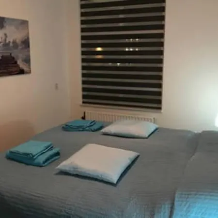 Apartment Large Private Kingsize Bedroom Close 2 City Center *