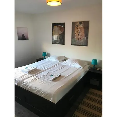 Large Private Kingsize Bedroom Close 2 City Center Amsterdam